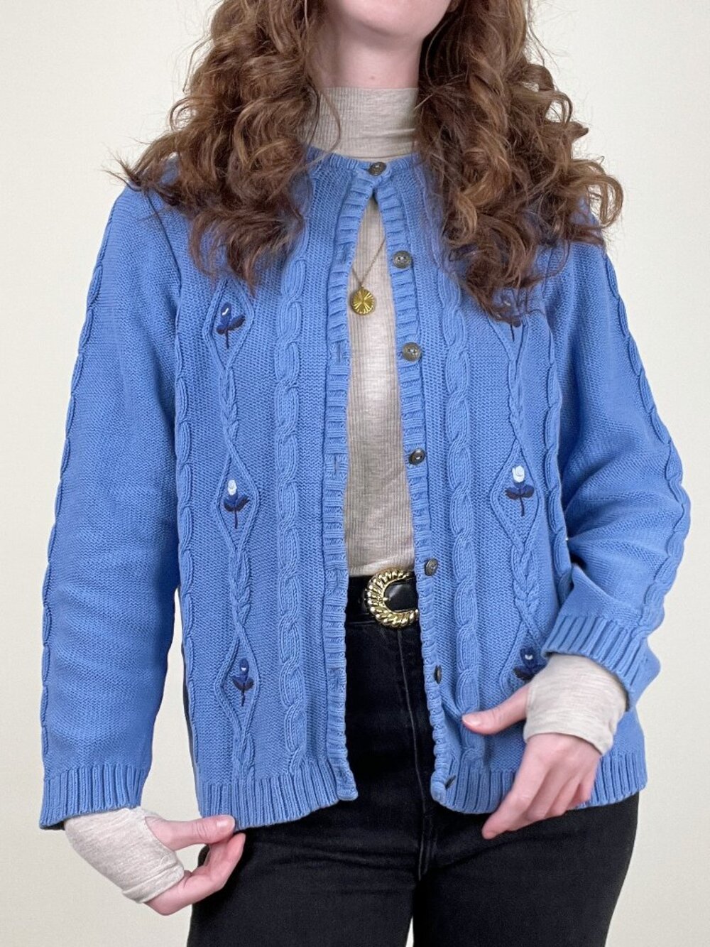 Vintage Cable Knit Floral Cardigan Sweater Scandinavian Cozy Cabin 90s Y2K 00s